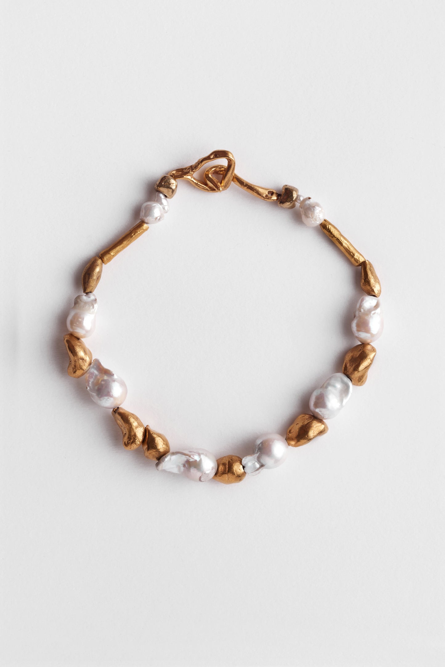 Perlota Necklace